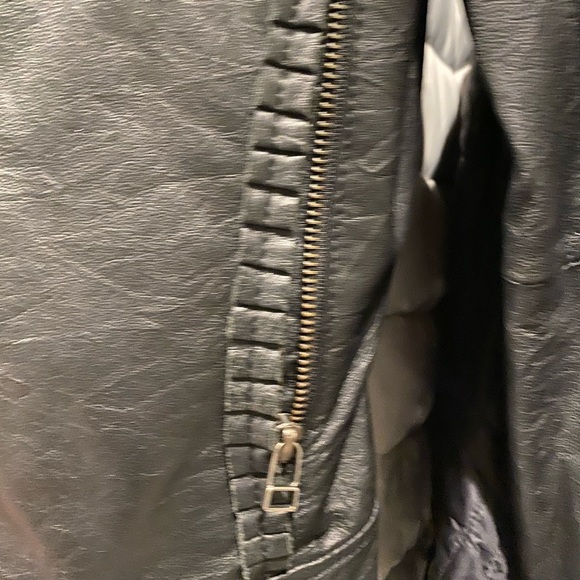 Danier leather lined jacket XS - Picture 3 of 9